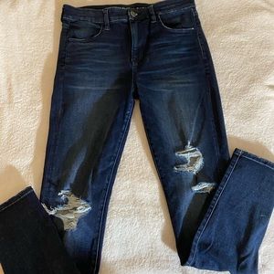 Women’s American Eagle jeans
